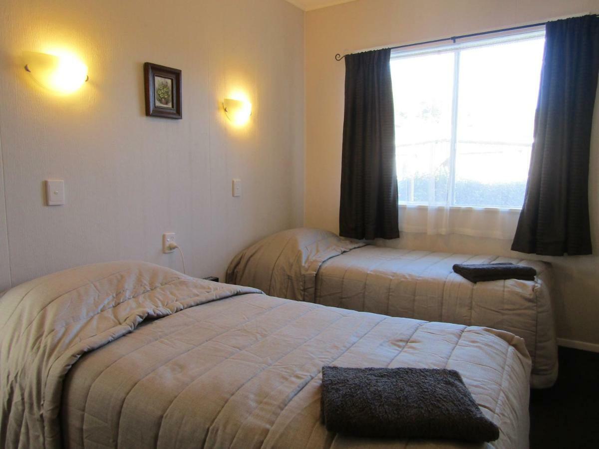 Beachside Sunnyvale Motel Picton Exterior foto